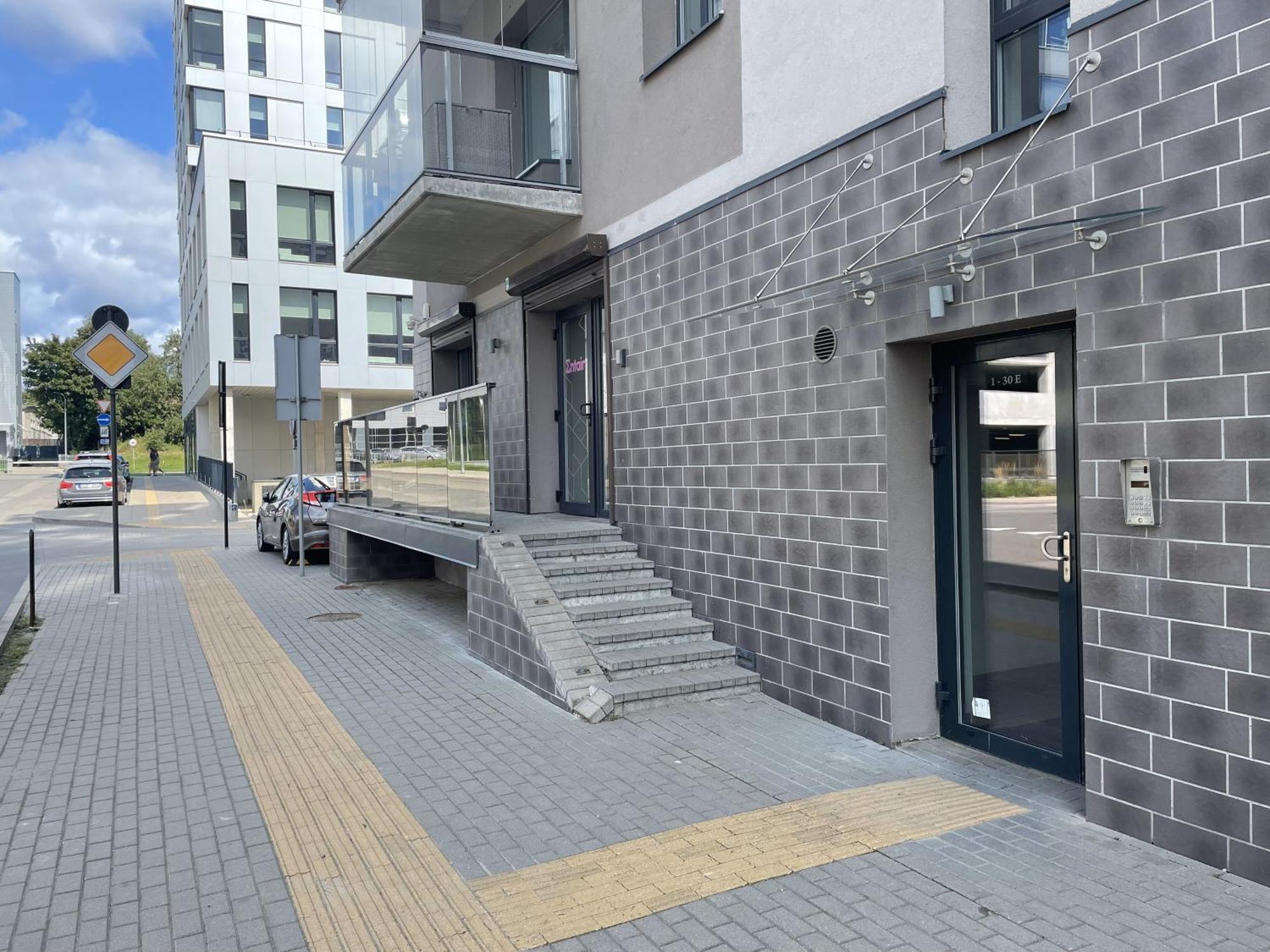 Your Home - Spacious Apartment In City Center, With Balcony & Self Check-In VNO Esterno foto