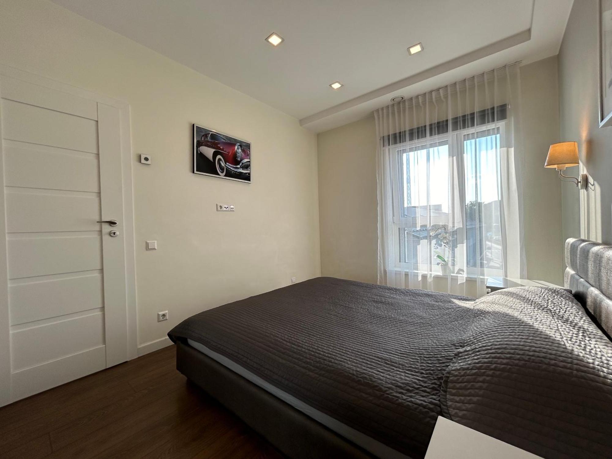 Your Home - Spacious Apartment In City Center, With Balcony & Self Check-In VNO Esterno foto