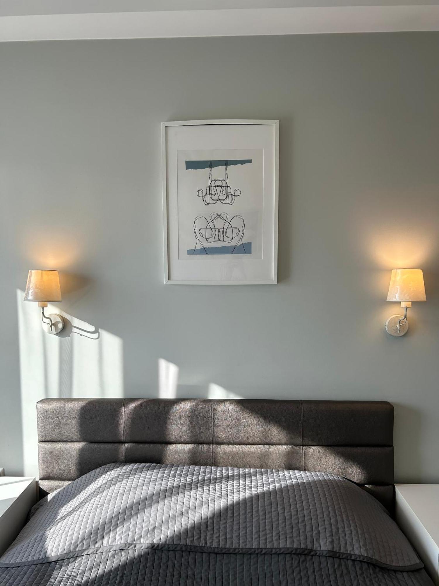 Your Home - Spacious Apartment In City Center, With Balcony & Self Check-In VNO Esterno foto