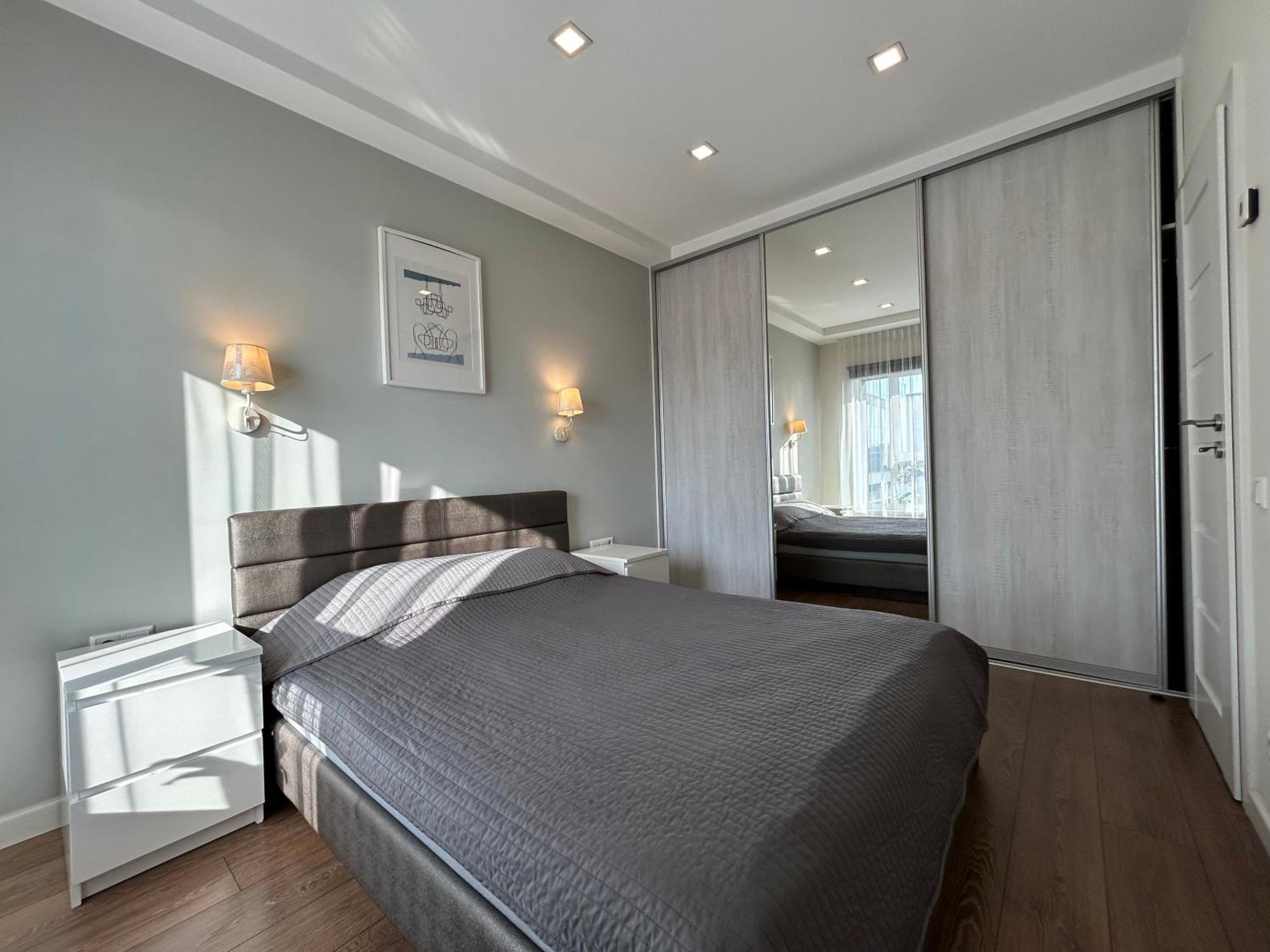 Your Home - Spacious Apartment In City Center, With Balcony & Self Check-In VNO Esterno foto